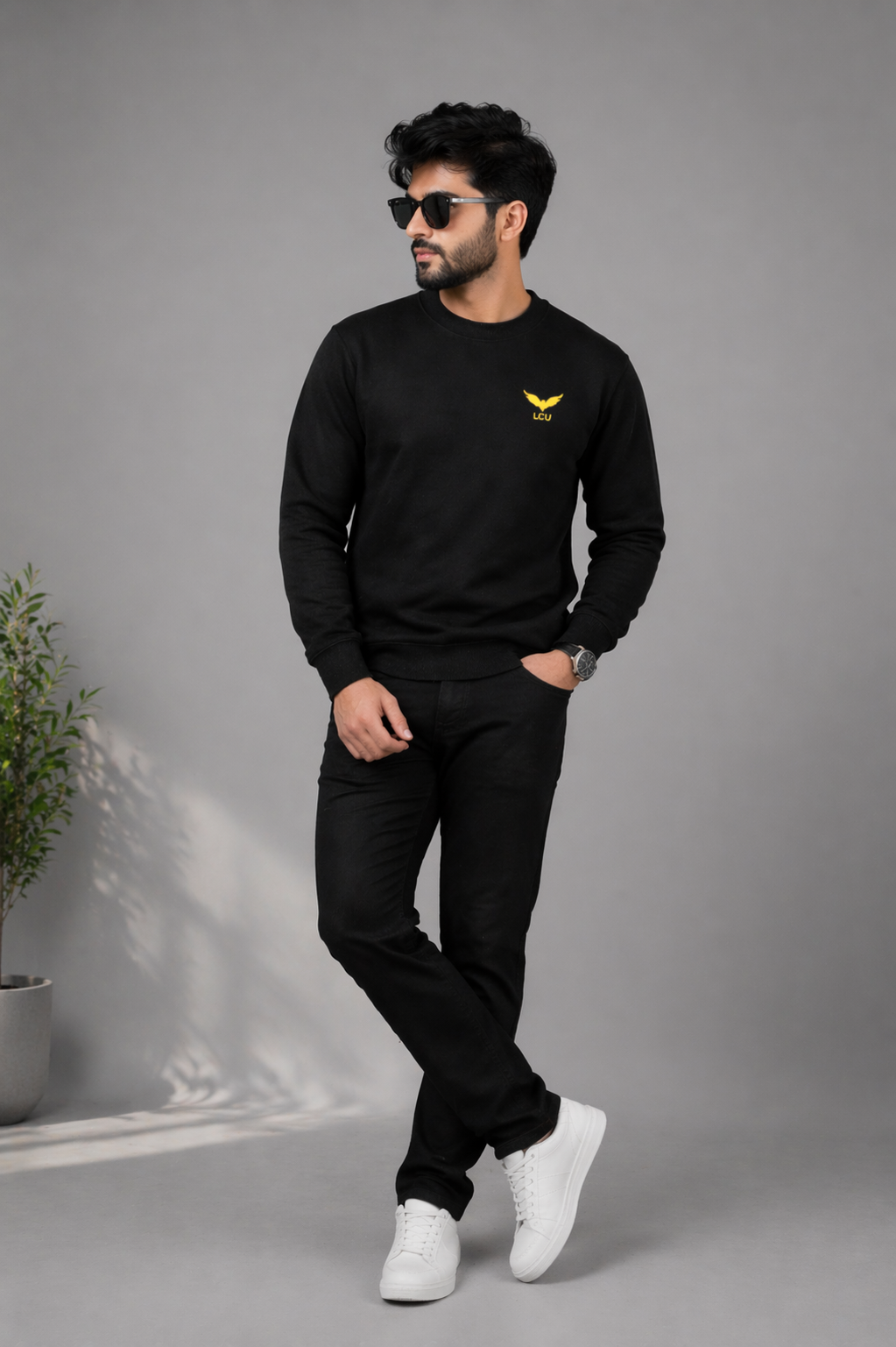 Premium Men’s Crewneck Sweatshirt – Soft Fleece, Winter Warm, Classic Fit